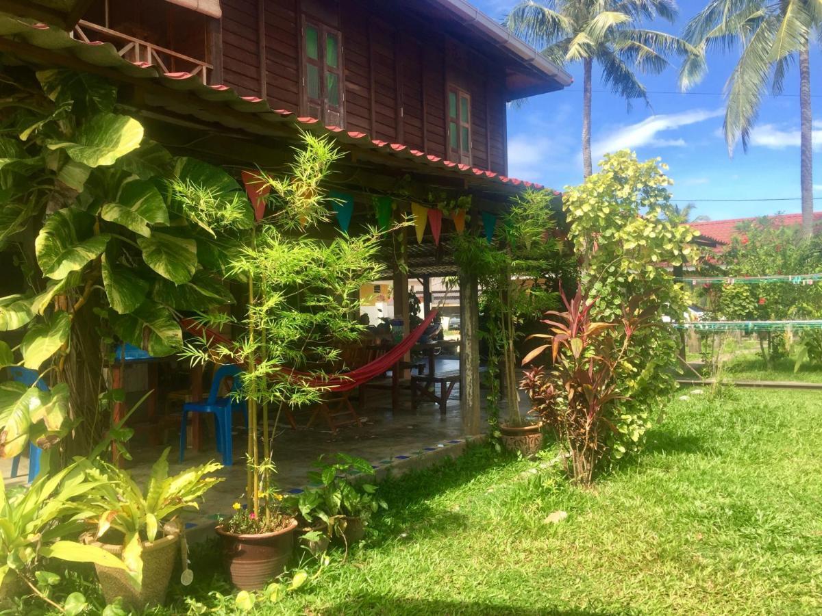 Soluna Guest House Pantai Cenang  Zewnętrze zdjęcie