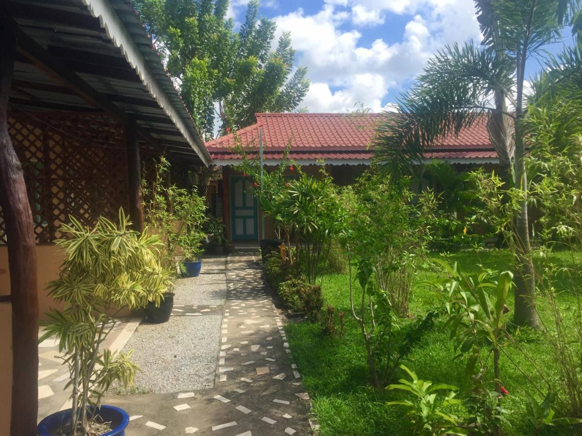 Soluna Guest House Pantai Cenang  Zewnętrze zdjęcie