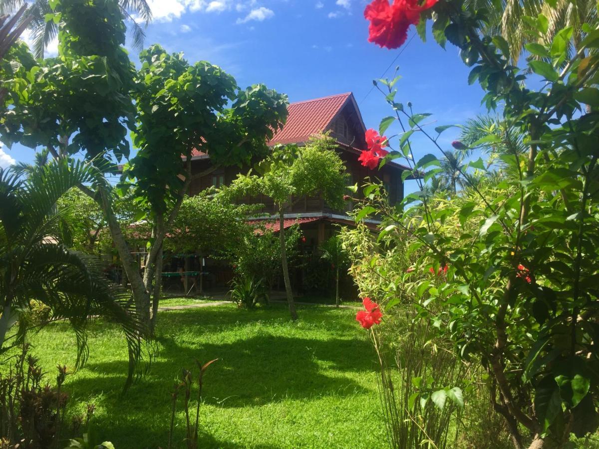 Soluna Guest House Pantai Cenang  Zewnętrze zdjęcie